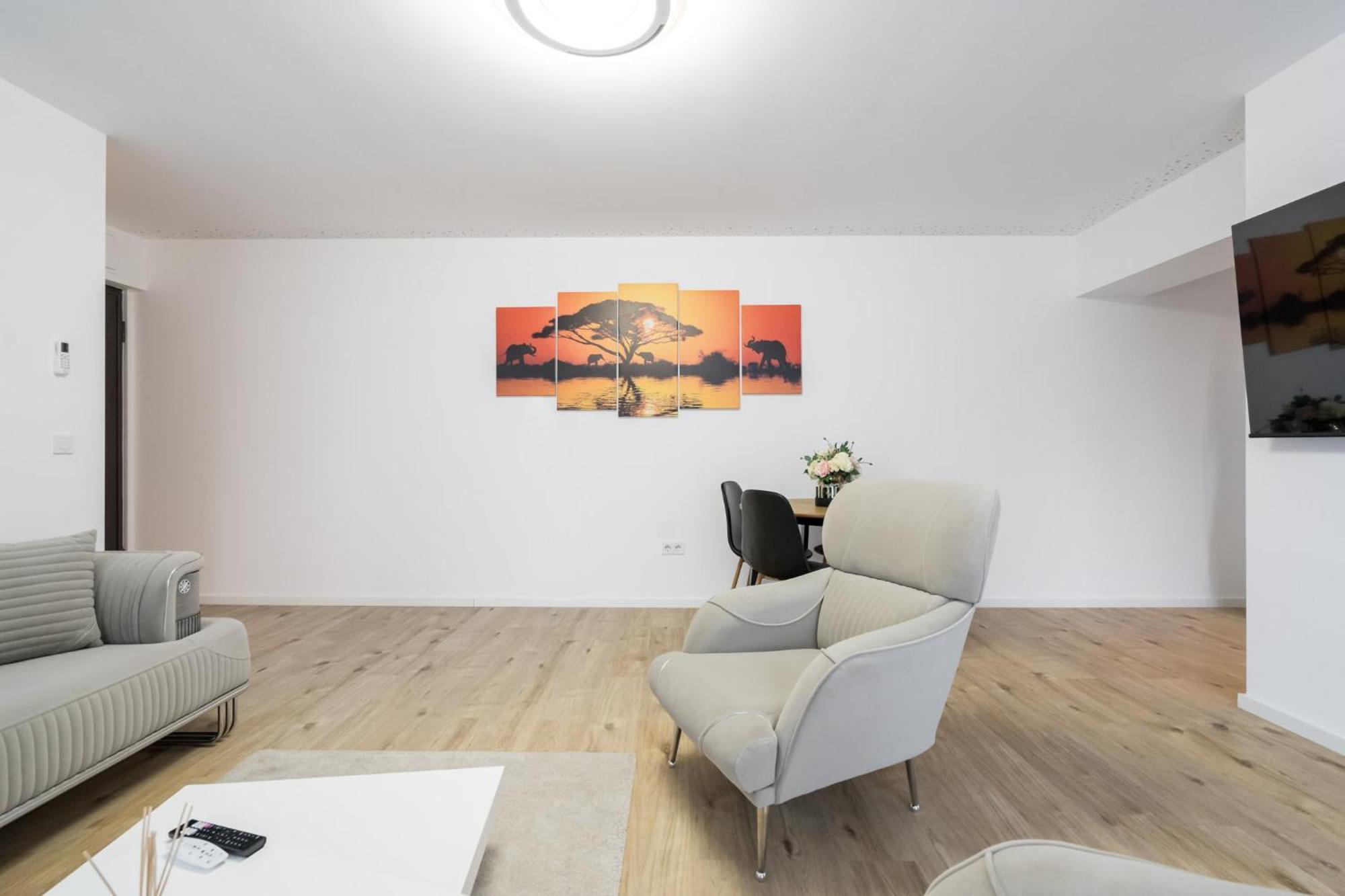 Breeze - Modern Escape In Pipera Apartment Bucharest Exterior photo